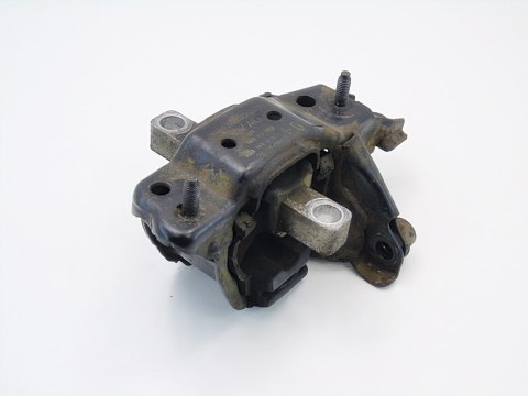 ŁAPA PODUSZKA SILNIKA SKODA FABIA I 6Q0199555 ŁAPA PODUSZKA SILNIKA SKODA FABIA I 6Q0199555