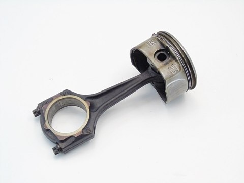 TŁOK KORBOWÓD 1.8 16V ASTRA G VECTRA B ZAFIRA A 90536020 TŁOK KORBOWÓD 1.8 16V ASTRA G VECTRA B ZAFIRA A 90536020