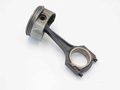 TŁOK KORBOWÓD 1.8 16V ASTRA G VECTRA B ZAFIRA A 90536020 TŁOK KORBOWÓD 1.8 16V ASTRA G VECTRA B ZAFIRA A 90536020