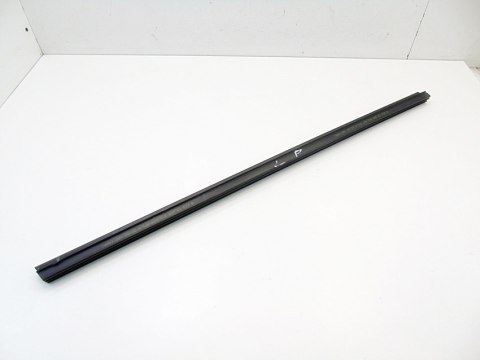 USZCZELKA PARAPET SZYBY DRZWI LEWY PRZÓD SKODA FABIA I 6Y0837471B USZCZELKA PARAPET SZYBY DRZWI LEWY PRZÓD SKODA FABIA I 6Y0837471B