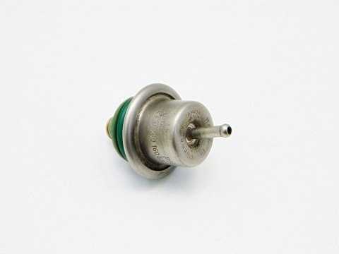 ZAWÓR LISTWY PALIWA 1.0 12V CORSA C AGILA A 0280160582