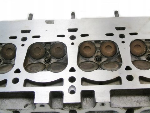 GŁOWICA WAŁKI 1.6 16V MEGANE II SCENIC II LAGUNA II MODUS CLIO 8200145259F GŁOWICA WAŁKI 1.6 16V MEGANE II SCENIC II LAGUNA II MODUS CLIO 8200145259F
