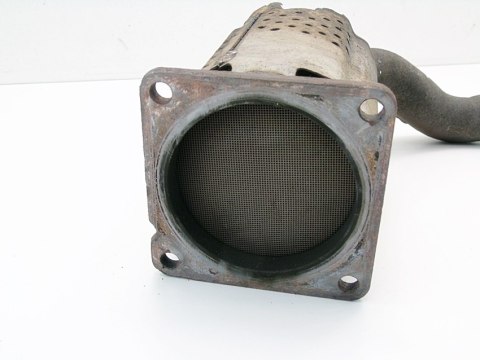 KATALIZATOR 1.1 8V CITROEN C3 C2 9629372980 K179 KATALIZATOR 1.1 8V CITROEN C3 C2 9629372980 K179