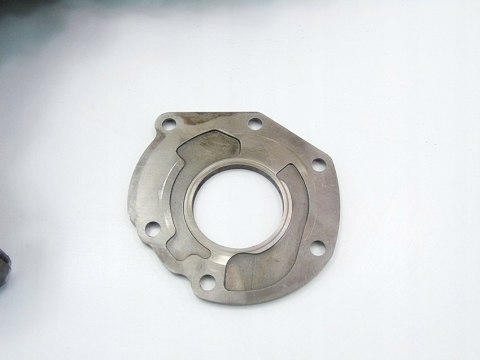 POMPA OLEJU OBUDOWA ROZRZĄDU 1.0 12V 1.2 16V CORSA B C AGILA A 90570200 POMPA OLEJU OBUDOWA ROZRZĄDU 1.0 12V 1.2 16V CORSA B C AGILA A 90570200