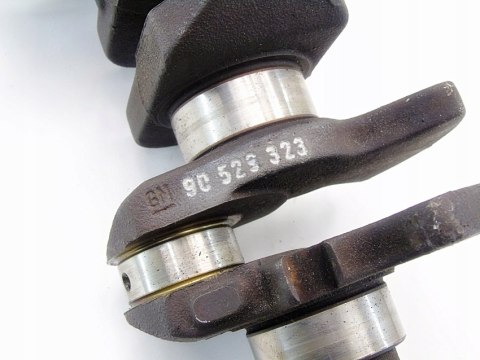 WAŁ KORBOWY 1.0 12V CORSA B C AGILA A 90529323 WAŁ KORBOWY 1.0 12V CORSA B C AGILA A 90529323