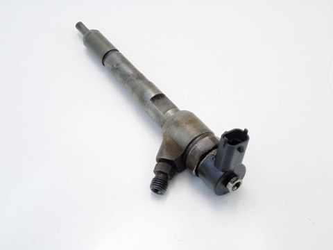 WTRYSKIWACZ 1.3 CDTI JTD DOBLO PANDA ASTRA PUNTO CORSA C MERIVA 0445110083 WTRYSKIWACZ 1.3 CDTI JTD DOBLO PANDA ASTRA PUNTO CORSA C MERIVA 0445110083
