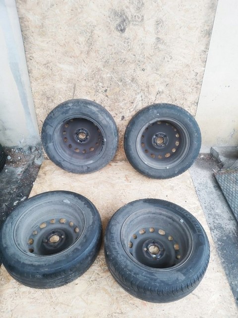 KOŁA KOMPLET FELGI OPONY 175/65R14 OPEL CORSA C 2003-2009 MICHELIN ENERGY KOŁA KOMPLET FELGI OPONY 175/65R14 OPEL CORSA C 2003-2009 MICHELIN ENERGY