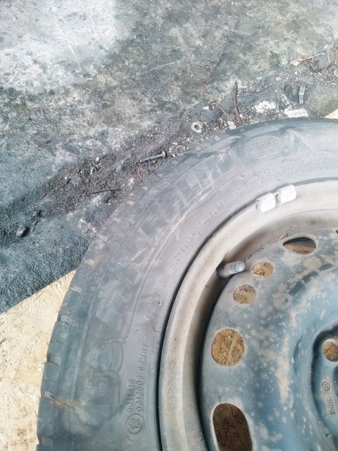 KOŁA KOMPLET FELGI OPONY 175/65R14 OPEL CORSA C 2003-2009 MICHELIN ENERGY KOŁA KOMPLET FELGI OPONY 175/65R14 OPEL CORSA C 2003-2009 MICHELIN ENERGY