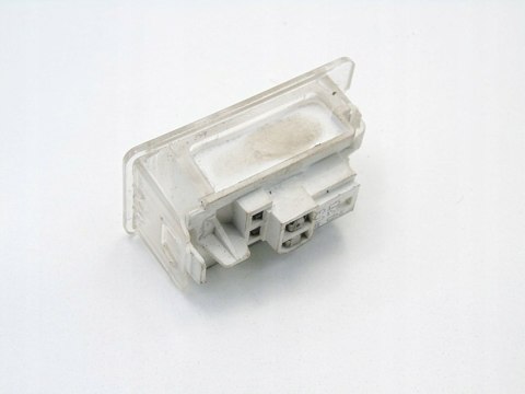 LAMPKA OŚWIETLENIA BAGAŻNIKA RENAULT MODUS 2007 1.2 8200418355 LAMPKA OŚWIETLENIA BAGAŻNIKA RENAULT MODUS 2007 1.2 8200418355