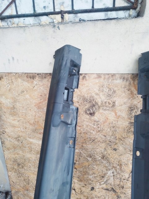 LISTWY OSŁONY NAKŁADKI PROGOWE PROGI PLASTIKOWE OPEL CORSA C 2003-2009 3 D LISTWY OSŁONY NAKŁADKI PROGOWE PROGI PLASTIKOWE OPEL CORSA C 2003-2009 3 D