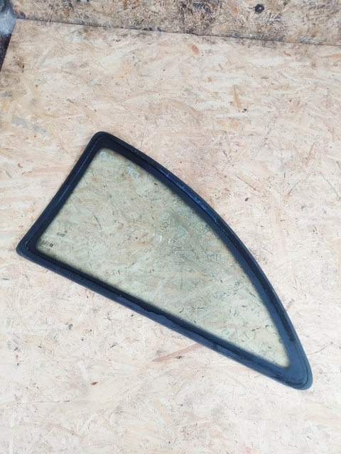 SZYBA KAROSERYJNA PRAWY TYŁ OPEL CORSA C 3 DRZWIOWA 2003-2009 SZYBA KAROSERYJNA PRAWY TYŁ OPEL CORSA C 3 DRZWIOWA 2003-2009