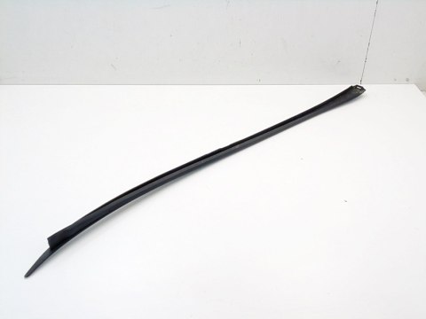 LISTWA SZYBY CZOŁOWEJ LEWA OPEL CORSA C 3D 2003-2009 013106281 LISTWA SZYBY CZOŁOWEJ LEWA OPEL CORSA C 3D 2003-2009 013106281