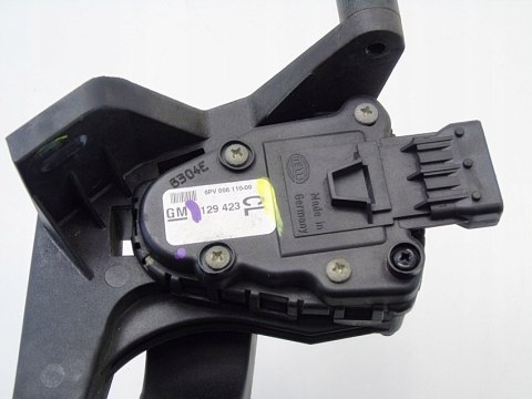 PEDAŁ GAZU POTENCJOMETR OPEL CORSA C 1.3 CDTI 3D 2003-2009 9129423 CL PEDAŁ GAZU POTENCJOMETR OPEL CORSA C 1.3 CDTI 3D 2003-2009 9129423 CL