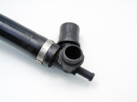 PRZEWÓD WĄŻ RURKA ODMY 1.6 8V AUDI A4 B6 B7 EXEO PASSAT B5 FL 06B103209N PRZEWÓD WĄŻ RURKA ODMY 1.6 8V AUDI A4 B6 B7 EXEO PASSAT B5 FL 06B103209N