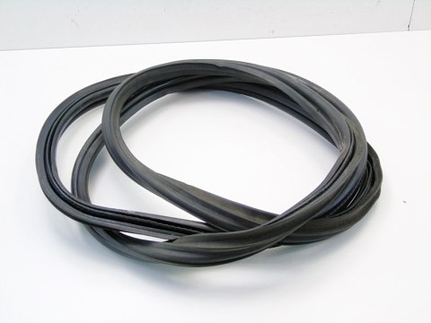USZCZELKA WNĘKI BAGAŻNIKA PRZÓD OPEL CORSA C 1.3 CDTI 3D 2003-2009 USZCZELKA WNĘKI BAGAŻNIKA PRZÓD OPEL CORSA C 1.3 CDTI 3D 2003-2009