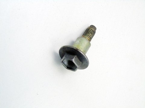 ŚRUBA POKRYWY ZAWORÓW 3.5 V6 MURANO I MAXIMA QUEST ALTIMA 350Z PATHFINDER ŚRUBA POKRYWY ZAWORÓW 3.5 V6 MURANO I MAXIMA QUEST ALTIMA 350Z PATHFINDER
