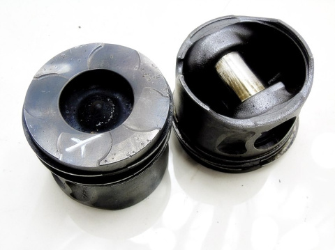 TŁOK OPEL 1.9 CDTI 16V ASTRA VECTRA C ZAFIRA B TŁOK OPEL 1.9 CDTI 16V ASTRA VECTRA C ZAFIRA B
