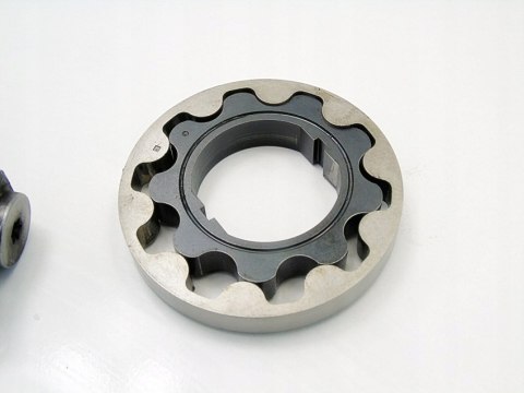 POMPA OLEJU 1.6 D VOLVO C30 S40 II S80 V50 V60 V40 V70 III 9656484580 POMPA OLEJU 1.6 D VOLVO C30 S40 II S80 V50 V60 V40 V70 III 9656484580
