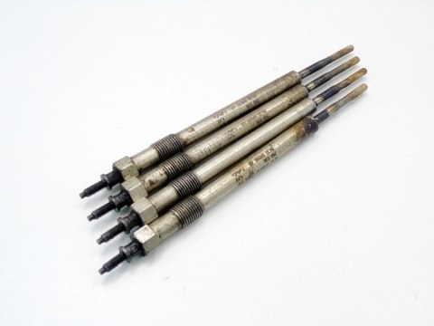 ŚWIECE ŻAROWE 2.2 HDI TDCI EURO 5 TRANSIT BOXER JUMPER BK3Q6M090AB 4.4V ŚWIECE ŻAROWE 2.2 HDI TDCI EURO 5 TRANSIT BOXER JUMPER BK3Q6M090AB 4.4V