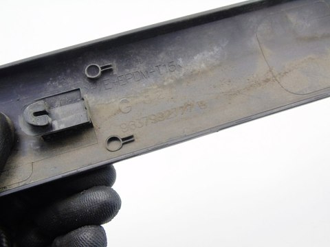 LISTWA DRZWI LEWY TYŁ CITROEN C3 I 2004 2002-2007 9637992777 LISTWA DRZWI LEWY TYŁ CITROEN C3 I 2004 2002-2007 9637992777