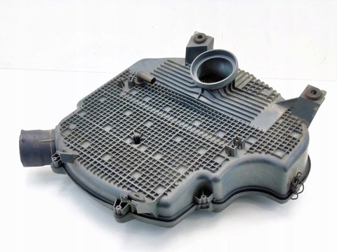 OBUDOWA FILTRA POWIETRZA 1.4 8V MEGANE CLIO KANGOO SCENIC 7700274013 OBUDOWA FILTRA POWIETRZA 1.4 8V MEGANE CLIO KANGOO SCENIC 7700274013