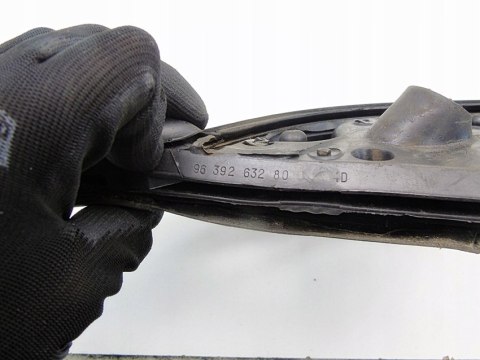 USZCZELKA SZYBY DRZWI PRAWY PRZÓD CITROEN C3 I 2004 2002-2007 9639263280 USZCZELKA SZYBY DRZWI PRAWY PRZÓD CITROEN C3 I 2004 2002-2007 9639263280
