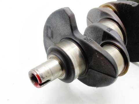 WAŁ KORBOWY 1.4 8V MEGANE CLIO KANGOO 19 SOLENZA RAPID 950 WAŁ KORBOWY 1.4 8V MEGANE CLIO KANGOO 19 SOLENZA RAPID 950
