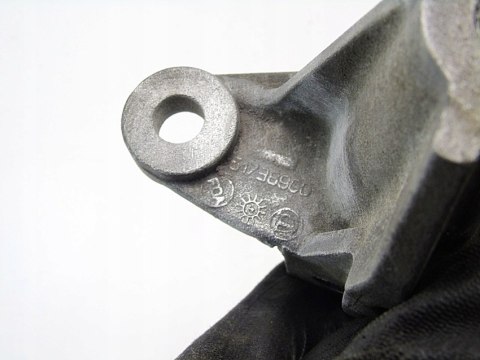 ŁAPA WSPORNIK SKRZYNI BIEGÓW 1.9 JTD ALFA 156 147 166 STILO LYBRA 51738900 ŁAPA WSPORNIK SKRZYNI BIEGÓW 1.9 JTD ALFA 156 147 166 STILO LYBRA 51738900