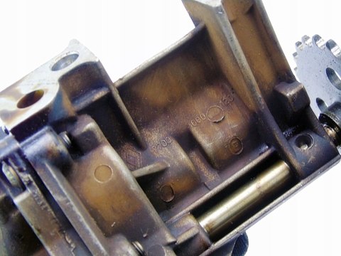 POMPA OLEJU 1.4 8V MEGANE CLIO 2 KANGOO SCENIC RAPID 7700600574 7700600120 POMPA OLEJU 1.4 8V MEGANE CLIO 2 KANGOO SCENIC RAPID 7700600574 7700600120