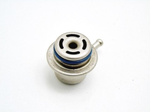 ZAWÓR PALIWA 1.8 2.0 16V MONDEO 3 V50 S40 C30 XL5E-9F775-AB ZAWÓR PALIWA 1.8 2.0 16V MONDEO 3 V50 S40 C30 XL5E-9F775-AB