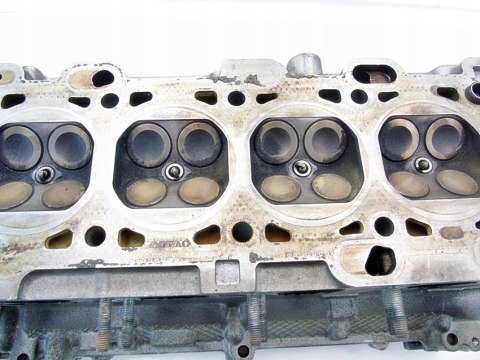 GŁOWICA WAŁKI KOMPLETNA 1.8 2.0 16V VOLVO S40 V40 95-05 850 1001005 GŁOWICA WAŁKI KOMPLETNA 1.8 2.0 16V VOLVO S40 V40 95-05 850 1001005