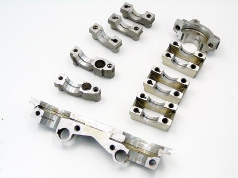 MOSTKI WAŁKA GŁOWICY 2.4 2.8 V6 AUDI A4 B5 A6 C5 A8 D2 PASSAT 5B MOSTKI WAŁKA GŁOWICY 2.4 2.8 V6 AUDI A4 B5 A6 C5 A8 D2 PASSAT 5B