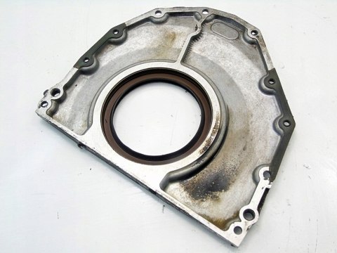 OBUDOWA WAŁU 2.5 TDI SUPERB AUDI A4 B6 A6 C5 A8 D2 PASSAT B5.5 059103173G OBUDOWA WAŁU 2.5 TDI SUPERB AUDI A4 B6 A6 C5 A8 D2 PASSAT B5.5 059103173G