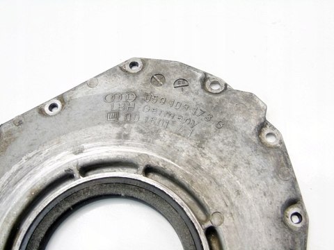 OBUDOWA WAŁU 2.5 TDI SUPERB AUDI A4 B6 A6 C5 A8 D2 PASSAT B5.5 059103173G OBUDOWA WAŁU 2.5 TDI SUPERB AUDI A4 B6 A6 C5 A8 D2 PASSAT B5.5 059103173G