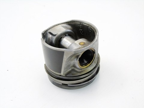 TŁOK 1/2 79L94 1.4 TDI FABIA 1 2 CORDOBA IBIZA 3 POLO 9N ROOMSTER LUPO TŁOK 1/2 79L94 1.4 TDI FABIA 1 2 CORDOBA IBIZA 3 POLO 9N ROOMSTER LUPO