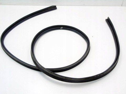 USZCZELKA PRAWA KAROSERYJNA NAD DRZWI CITROEN C3 I 1.1 1.4 2002-2007 USZCZELKA PRAWA KAROSERYJNA NAD DRZWI CITROEN C3 I 1.1 1.4 2002-2007