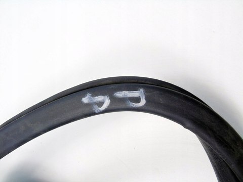 USZCZELKA WNĘKI DRZWI PRAWY PRZÓD CITROEN C3 I 1.1 1.4 2002-2007 USZCZELKA WNĘKI DRZWI PRAWY PRZÓD CITROEN C3 I 1.1 1.4 2002-2007