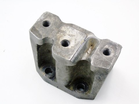 ŁAPA SILNIKA 2.3 16V DOHC FORD GALAXY I ALHAMBRA SHARAN 7M5399135A ŁAPA SILNIKA 2.3 16V DOHC FORD GALAXY I ALHAMBRA SHARAN 7M5399135A