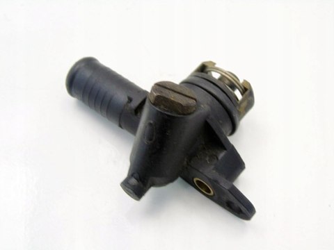 OBUDOWA TERMOSTATU 2.4 TDCI DI TDDI FORD TRANSIT MK6 MK7 137KM YC1Q6L635-AG OBUDOWA TERMOSTATU 2.4 TDCI DI TDDI FORD TRANSIT MK6 MK7 137KM YC1Q6L635-AG