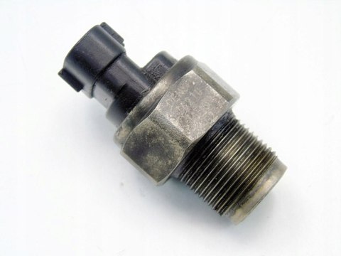 CZUJNIK CIŚNIENIA PALIWA LISTWY 2.0 CITD D DI CD MAZDA 3 5 6 RF7J 2005- CZUJNIK CIŚNIENIA PALIWA LISTWY 2.0 CITD D DI CD MAZDA 3 5 6 RF7J 2005-