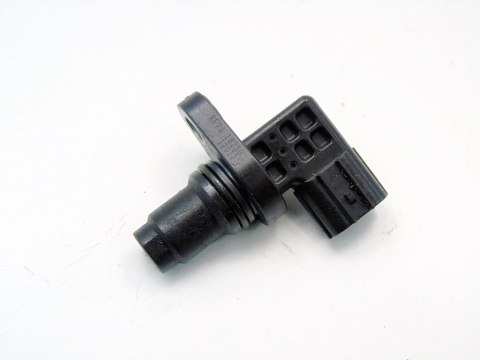CZUJNIK POŁOŻENIA WAŁKA 2.0 CITD D DI MAZDA 3 5 6 RF7J 2005- RF7J18230 CZUJNIK POŁOŻENIA WAŁKA 2.0 CITD D DI MAZDA 3 5 6 RF7J 2005- RF7J18230