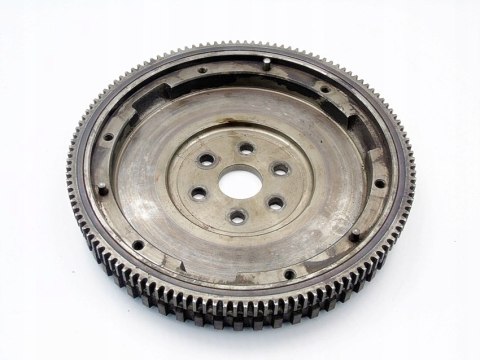 KOŁO ZAMACHOWE 1.4 8V MPI SKODA FABIA I 047105269L KOŁO ZAMACHOWE 1.4 8V MPI SKODA FABIA I 047105269L