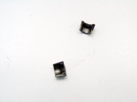 ZAMEK KLIN ZAWORU GŁOWICY 2.0 CITD D DI CD MAZDA 3 5 6 RF7J 2005- ZAMEK KLIN ZAWORU GŁOWICY 2.0 CITD D DI CD MAZDA 3 5 6 RF7J 2005-