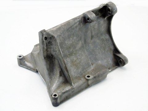 ŁAPA SILNIKA 2.0 KOMPRESSOR MERCEDES CLK C208 A208 W202 S202 C200 W203 ŁAPA SILNIKA 2.0 KOMPRESSOR MERCEDES CLK C208 A208 W202 S202 C200 W203