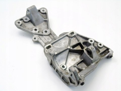 ŁAPA SILNIKA 2.4 D5 VOLVO XC90 XC60 XC70 V70 2 3 S60 S80 2 30731516 ŁAPA SILNIKA 2.4 D5 VOLVO XC90 XC60 XC70 V70 2 3 S60 S80 2 30731516