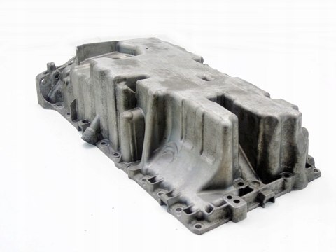 MISKA OLEJU 2.4 D5 VOLVO XC90 XC60 XC70 V70 2 3 S60 S80 2 31216169 MISKA OLEJU 2.4 D5 VOLVO XC90 XC60 XC70 V70 2 3 S60 S80 2 31216169
