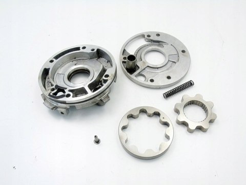 POMPA OLEJU 2.4 D5 VOLVO XC90 XC60 XC70 V70 2 3 S60 S80 2 3077709 POMPA OLEJU 2.4 D5 VOLVO XC90 XC60 XC70 V70 2 3 S60 S80 2 3077709