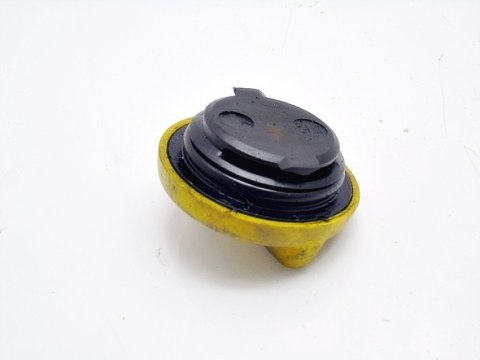 KOREK WLEWU OLEJU 1.7 DTI ASTRA G CORSA C MERIVA A COMBO 90412508 KOREK WLEWU OLEJU 1.7 DTI ASTRA G CORSA C MERIVA A COMBO 90412508
