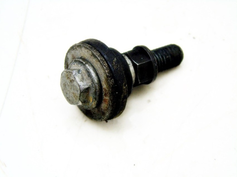 ŚRUBA POKRYWY BMW 2.0 24V E36 E34 520 320 M50 ŚRUBA POKRYWY BMW 2.0 24V E36 E34 520 320 M50