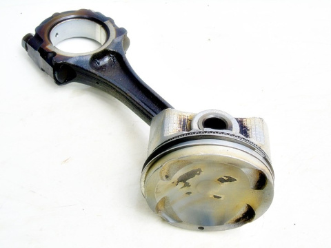 TŁOK + KORBOWÓD 1.5 16V MAZDA 323 F S P C TŁOK + KORBOWÓD 1.5 16V MAZDA 323 F S P C